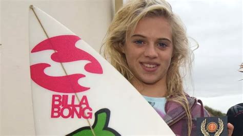 Laura Crane .